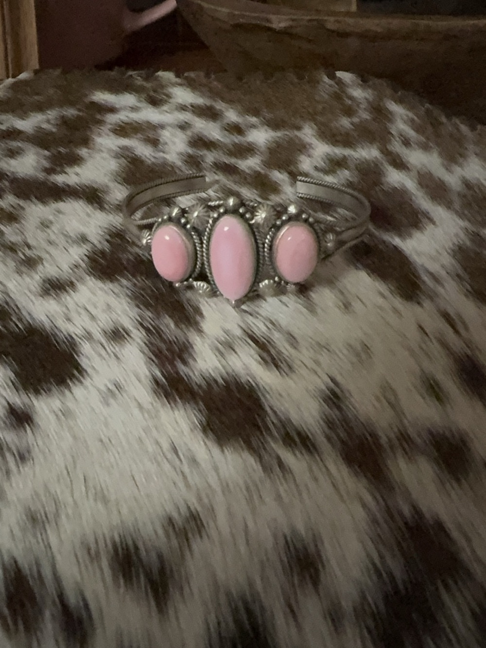Sterling Silver Pink Conch Cuff Bracelet - Picture 7 of 14